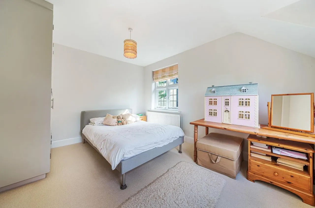 The Avenue, Cheam, SM2, photo 24