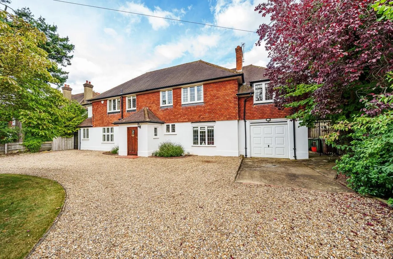 The Avenue, Cheam, SM2, photo 2