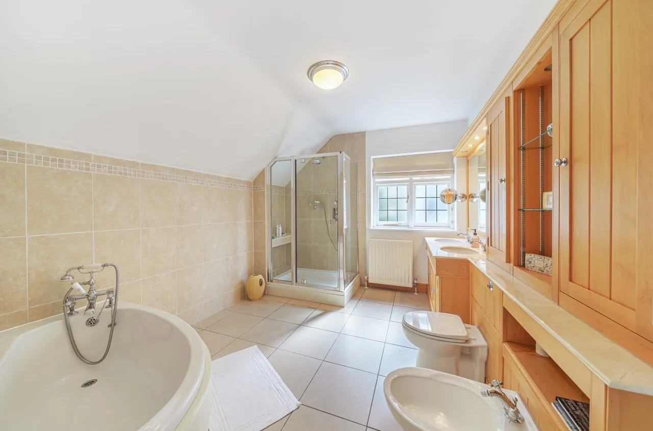 The Avenue, Cheam, SM2, photo 20