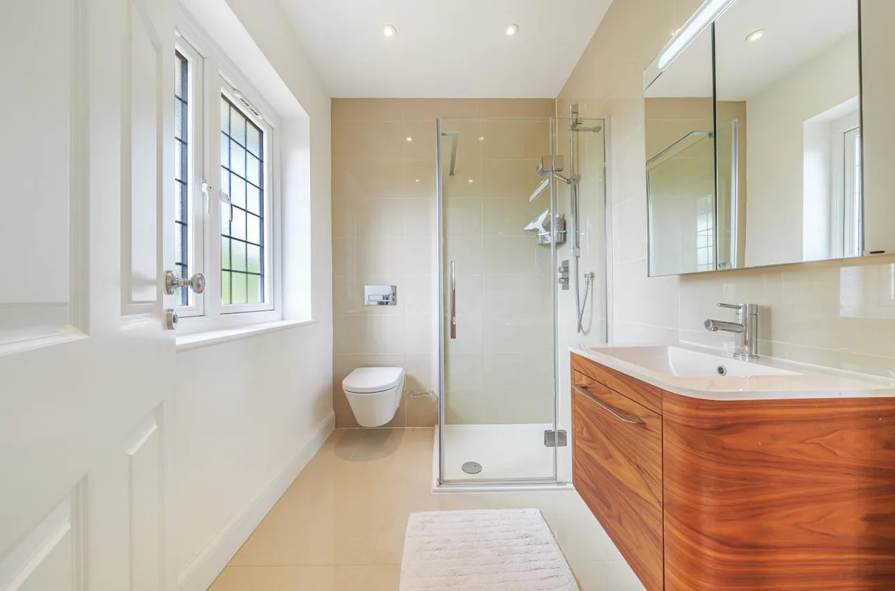 The Avenue, Cheam, SM2, photo 25