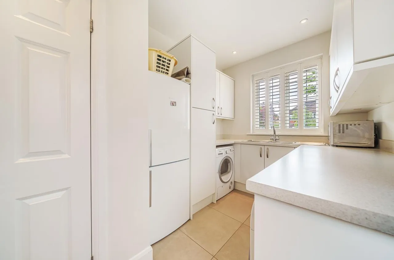 The Avenue, Cheam, SM2, photo 10