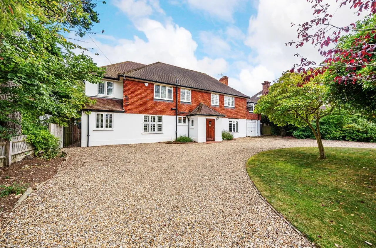 The Avenue, Cheam, SM2, photo 34