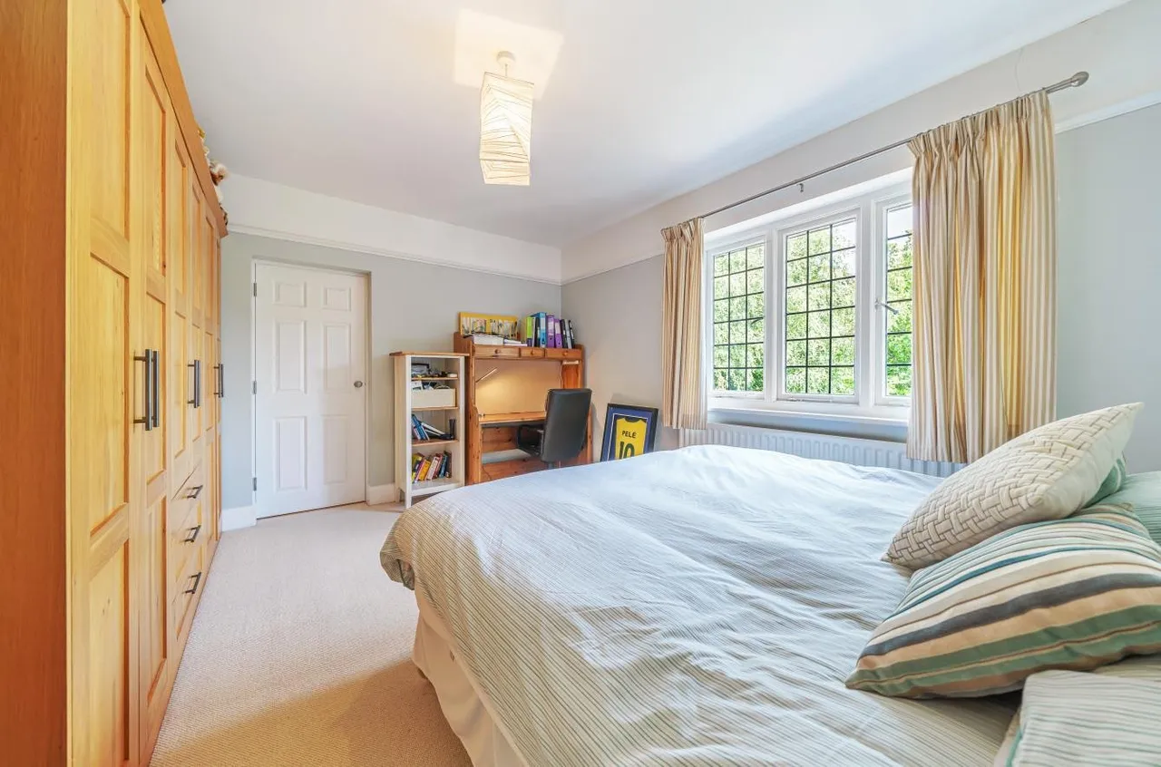 The Avenue, Cheam, SM2, photo 21