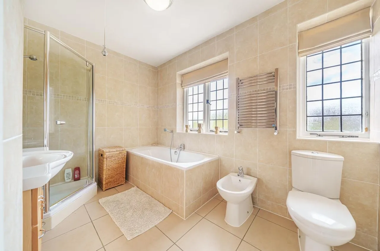 The Avenue, Cheam, SM2, photo 30