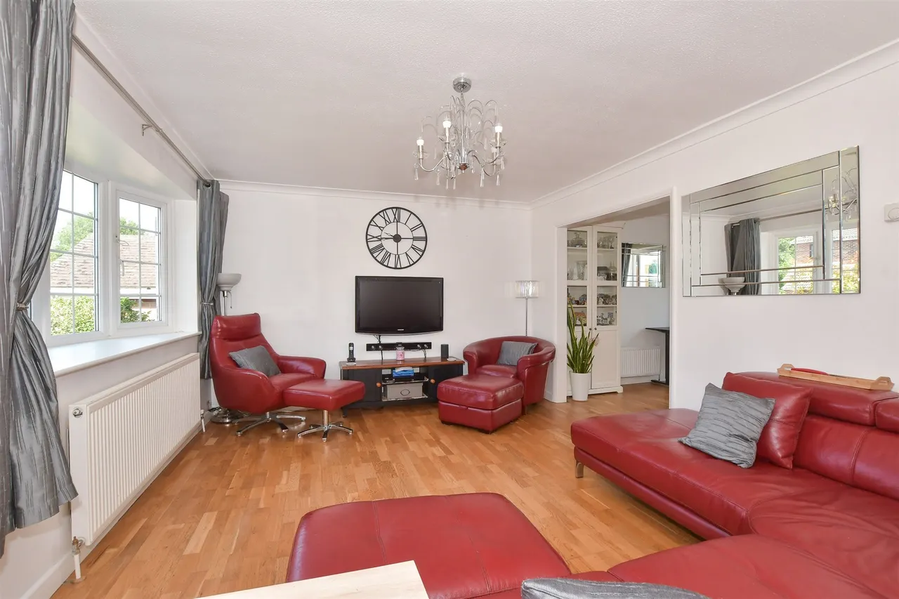 The Glen, Shepherdswell, CT15, photo 4