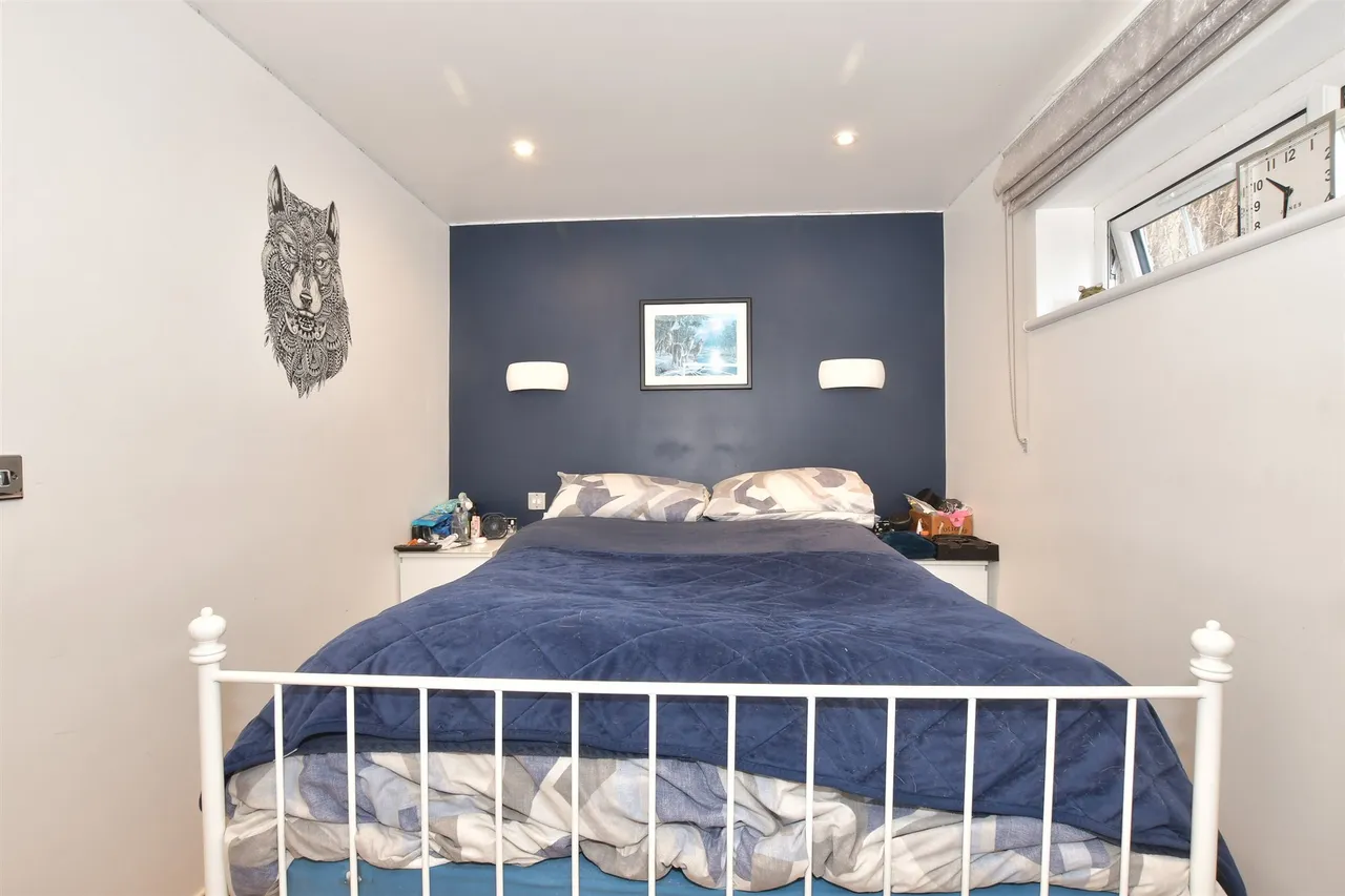 The Glen, Shepherdswell, CT15, photo 10