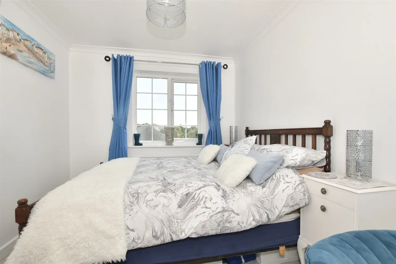The Glen, Shepherdswell, CT15, photo 12