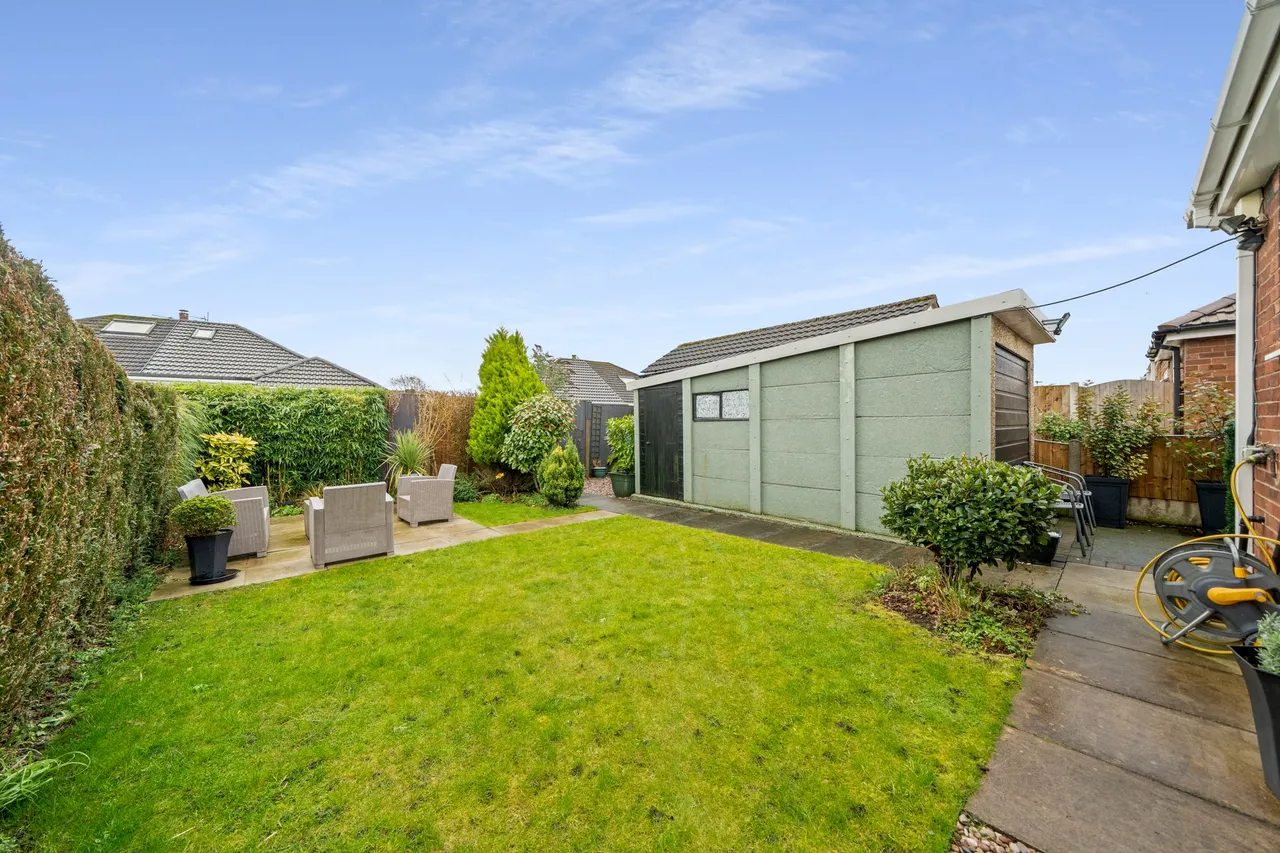 Avondale Drive, Astley, Manchester, Tyldesley, M29 7ES, photo 12