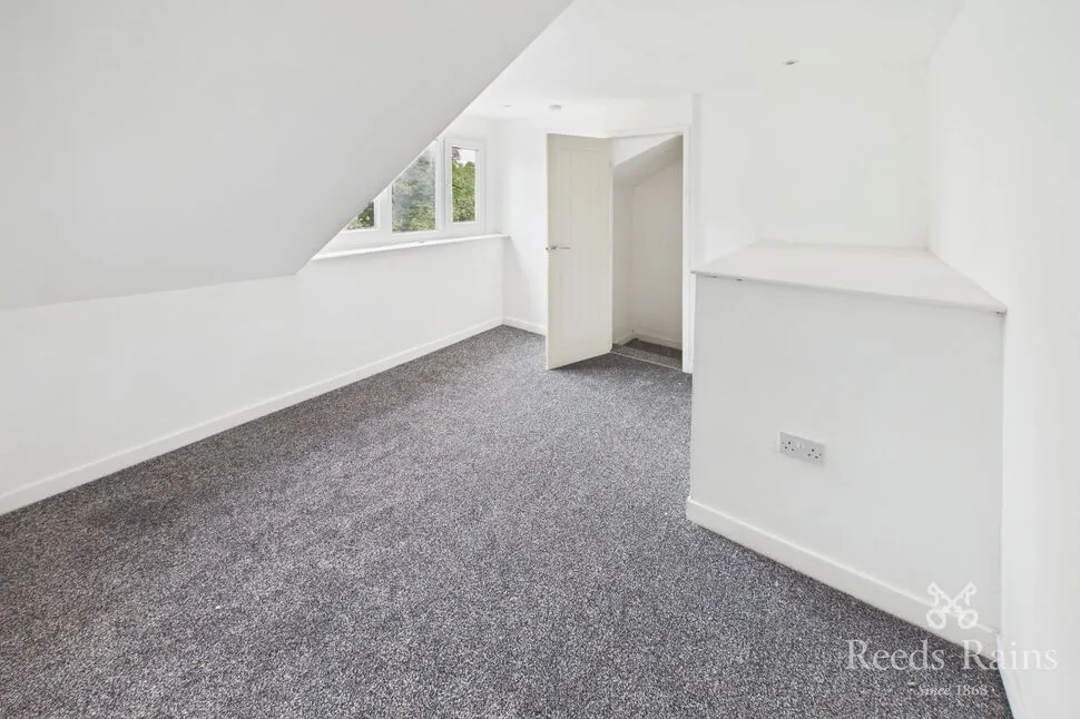 North Bank Road, Batley, West Yorkshire, WF17, photo 9
