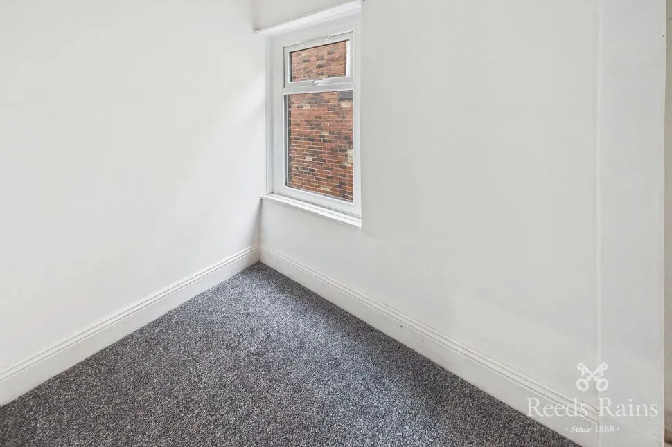 North Bank Road, Batley, West Yorkshire, WF17, photo 11
