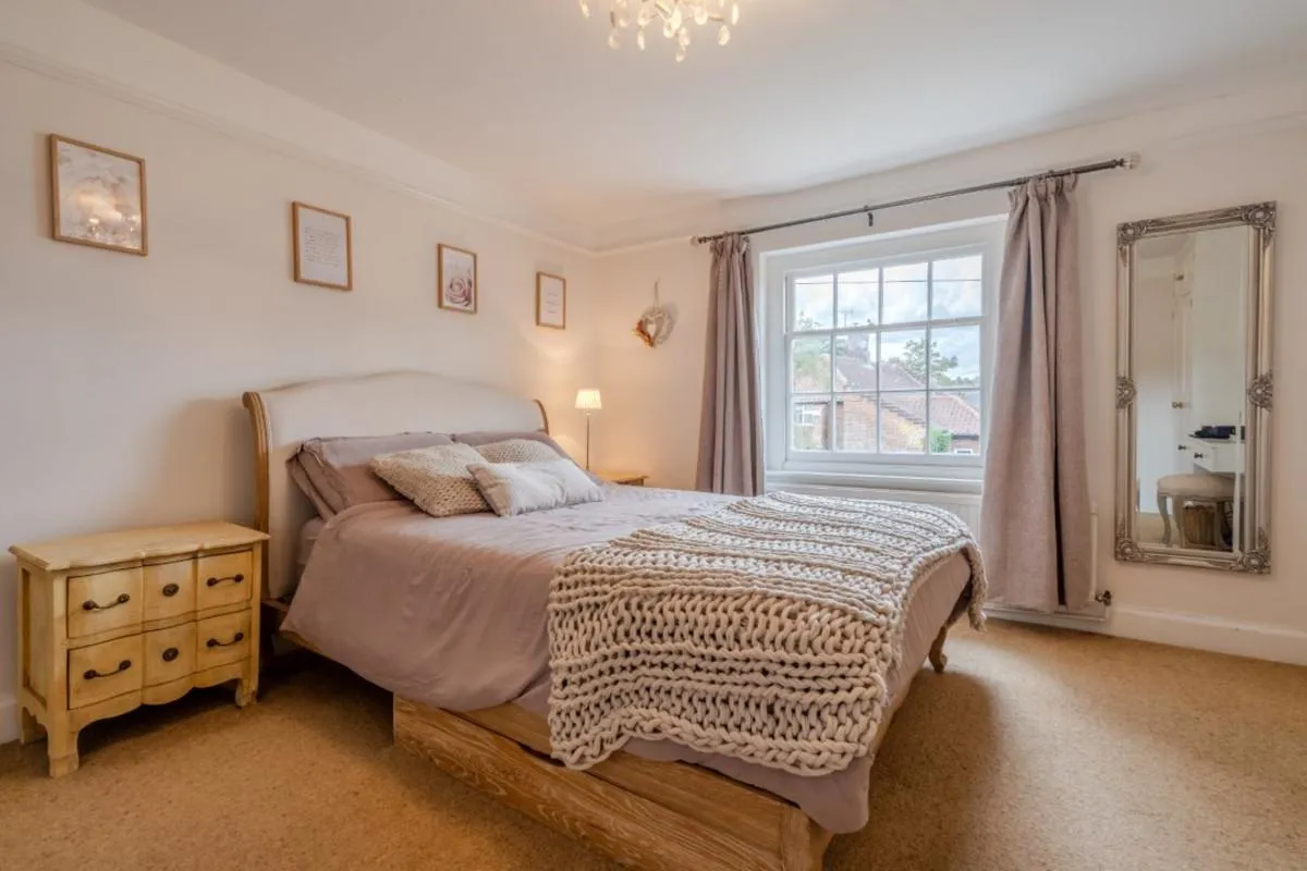 The Street, Ringland, NR8, photo 13
