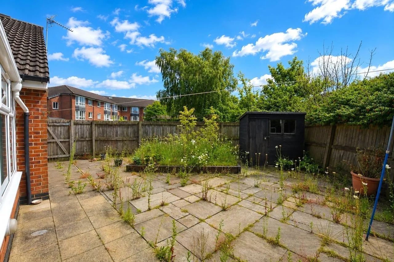 Spring Bank Close, Mill Hill, Blackburn, Lancsahire, BB2, photo 11