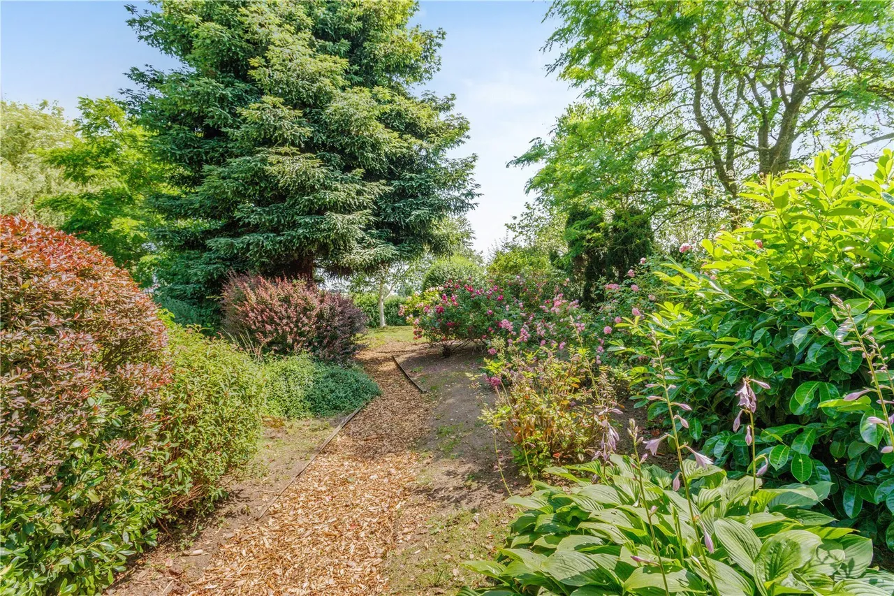 Darland Lane, Rossett, LL12, photo 23
