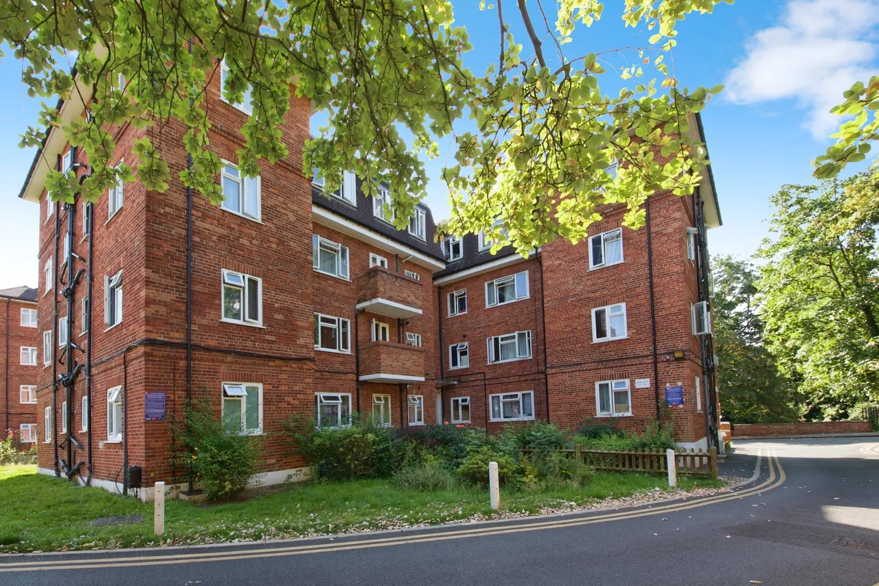 North End Road, Wembley, HA9, photo 2