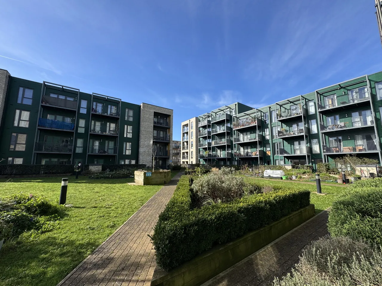 Chronicle Avenue, Ledger Court, NW9, photo 10