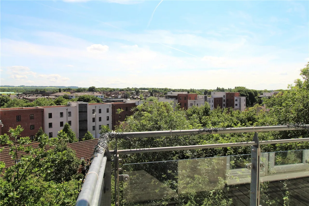 Winterthur Way, Basingstoke, Hampshire, RG21 7UN, photo 12