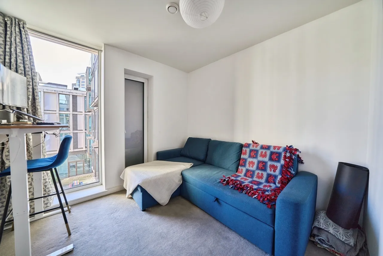 Jupp Road West, London, E15, photo 16