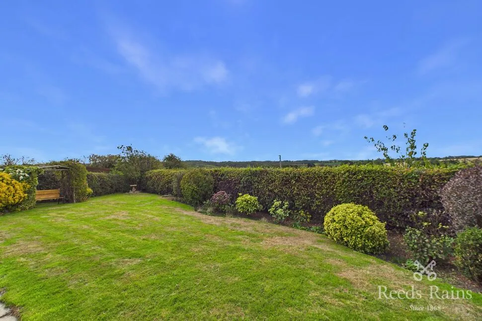 Danesleigh Drive, Middlestown, West Yorkshire, WF4, photo 3