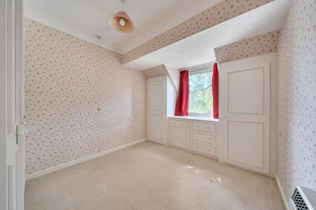 Grovelands Avenue, Swindon, SN1, photo 11