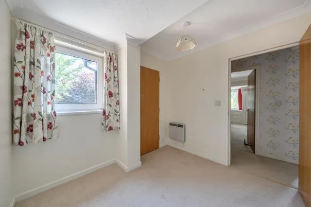 Grovelands Avenue, Swindon, SN1, photo 17