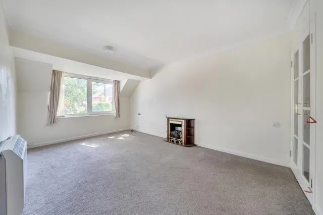 Grovelands Avenue, Swindon, SN1, photo 13