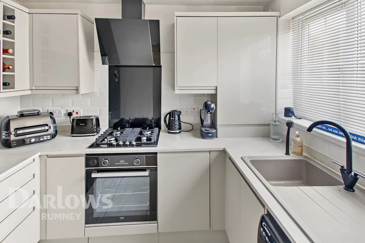 Matthysens Way, Cardiff, photo 6
