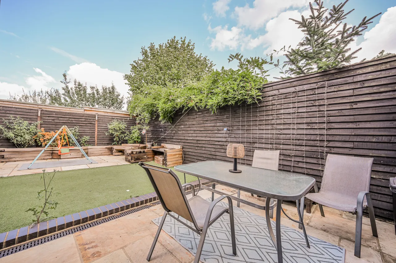 London, E17, photo 26