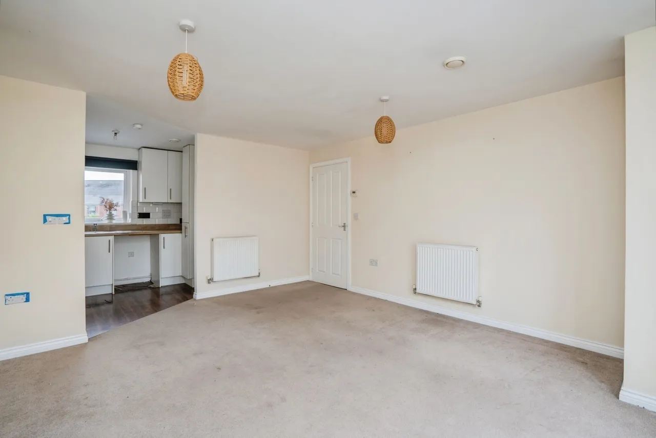 Foxtail Road, Waterlooville, PO7, photo 3
