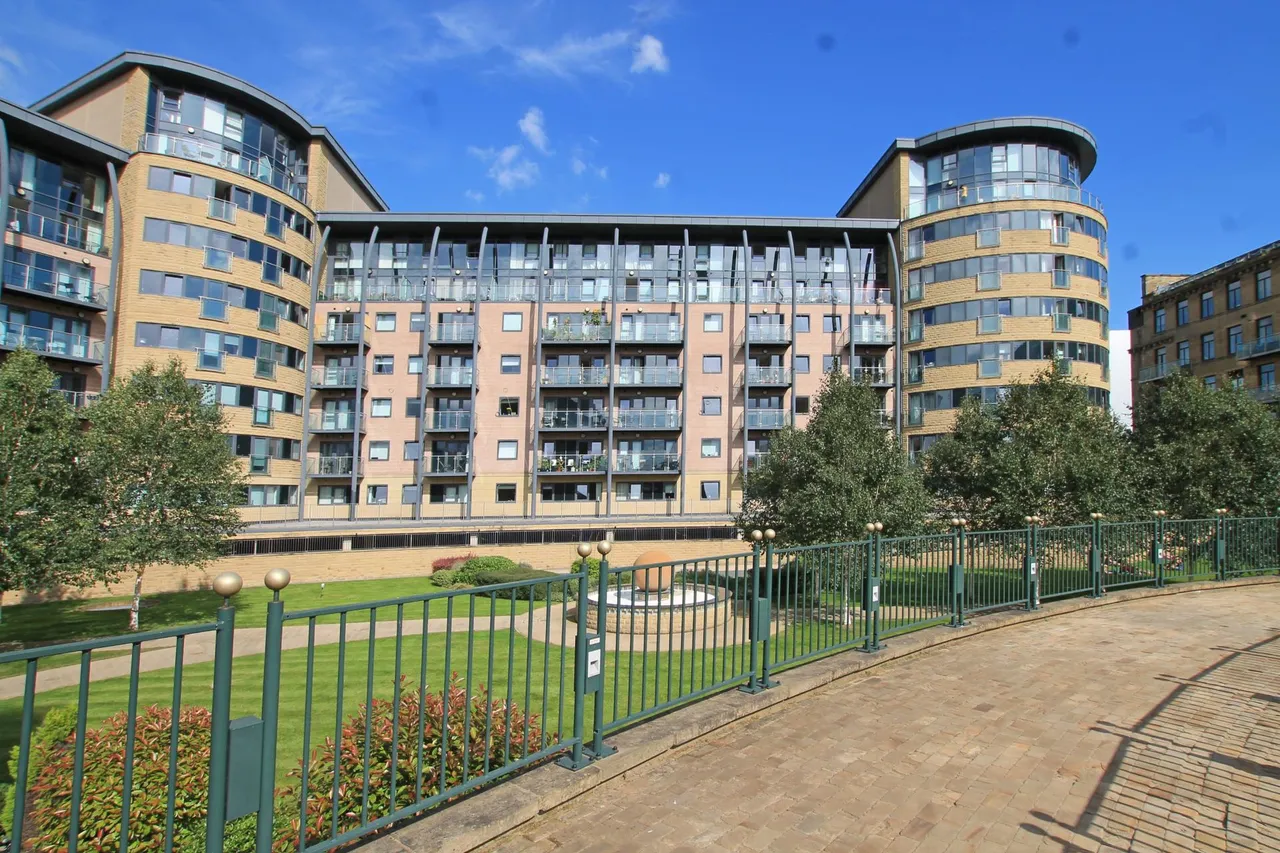 Salts Mill Road, Shipley, BD17, photo 8