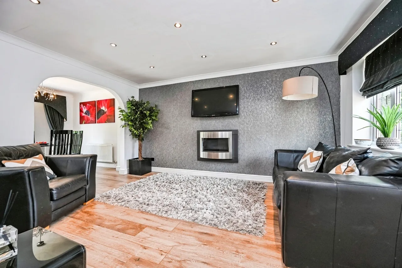 Kirkstead Walk, Liverpool, L31, photo 2