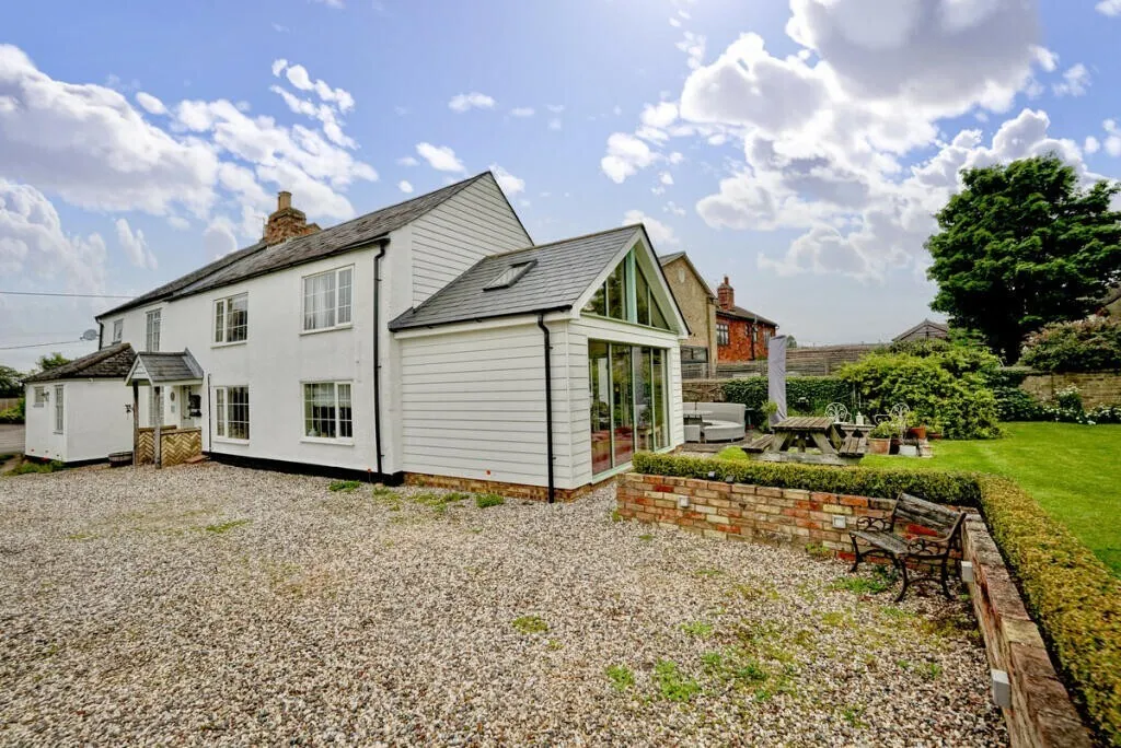 High Stree St. Neots, PE19, photo 18