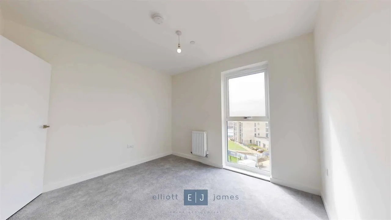 Borders Lane, Loughton, photo 4