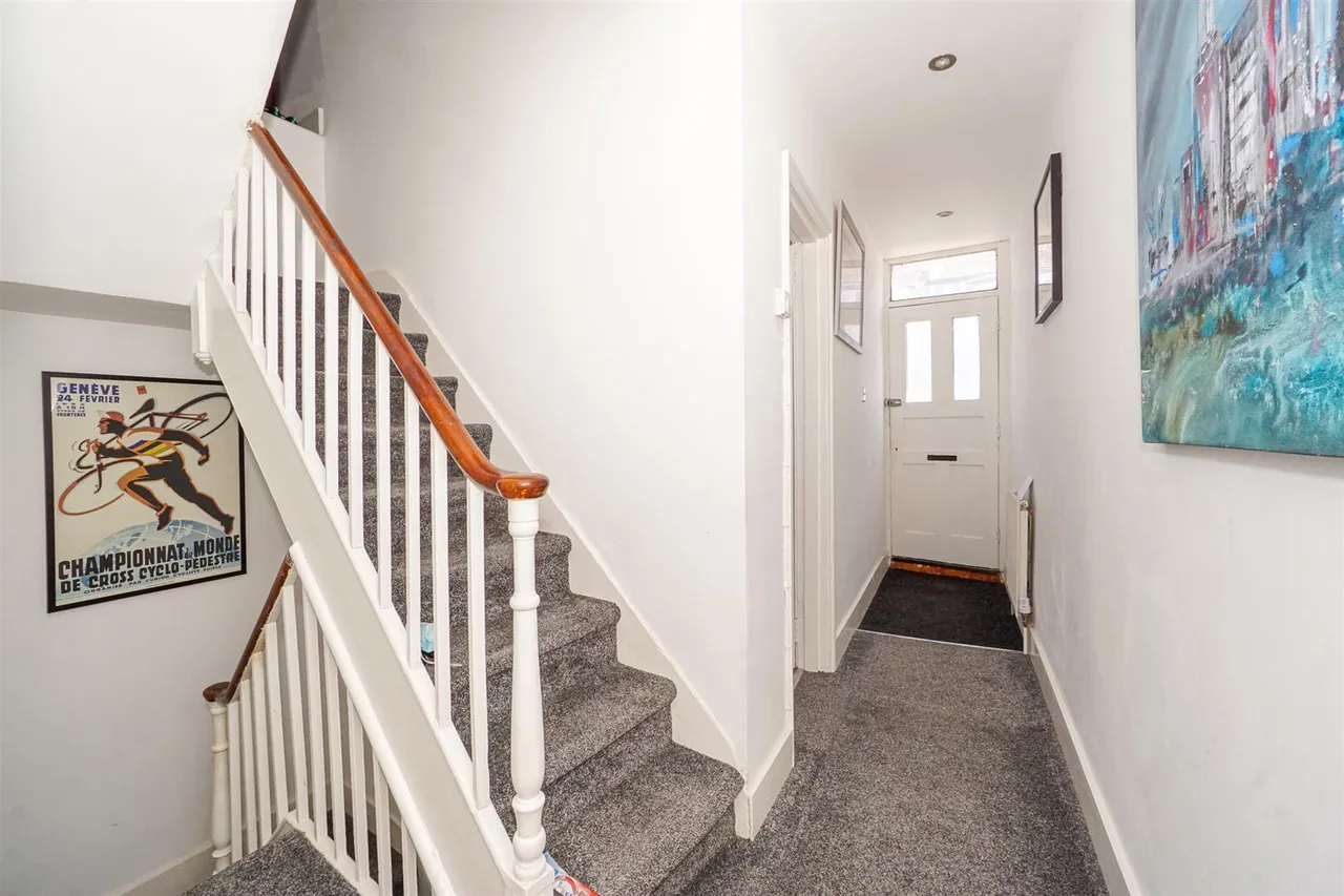 Plynlimmon Road, Hastings, photo 14