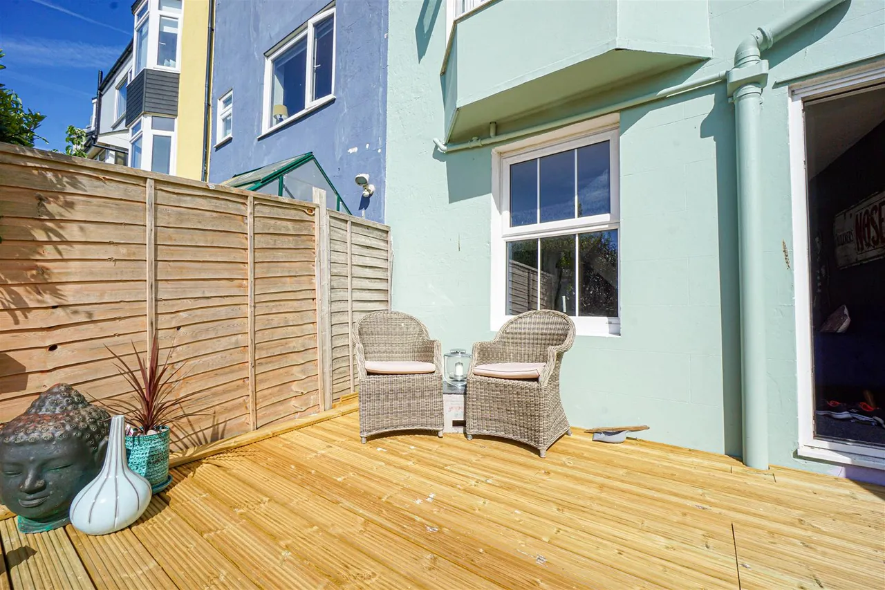 Plynlimmon Road, Hastings, photo 25
