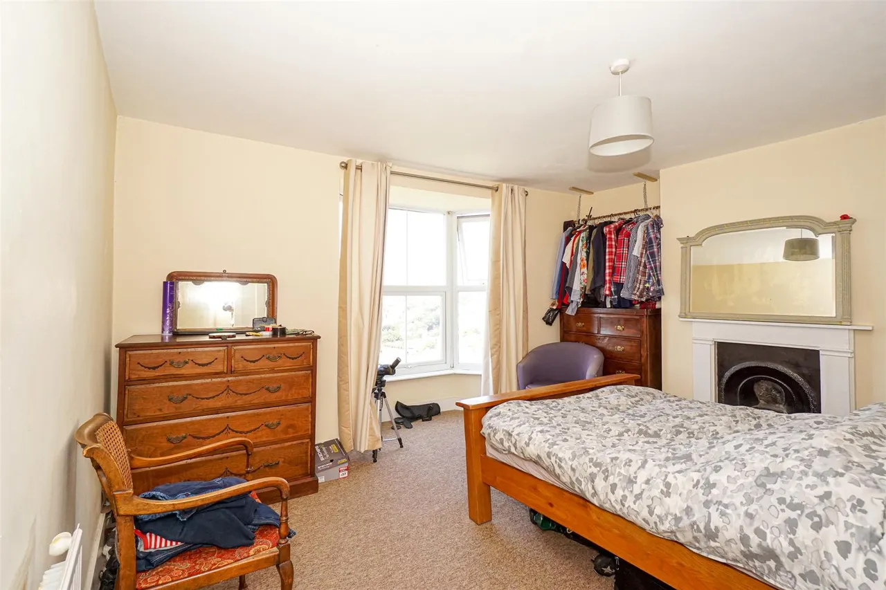 Plynlimmon Road, Hastings, photo 12