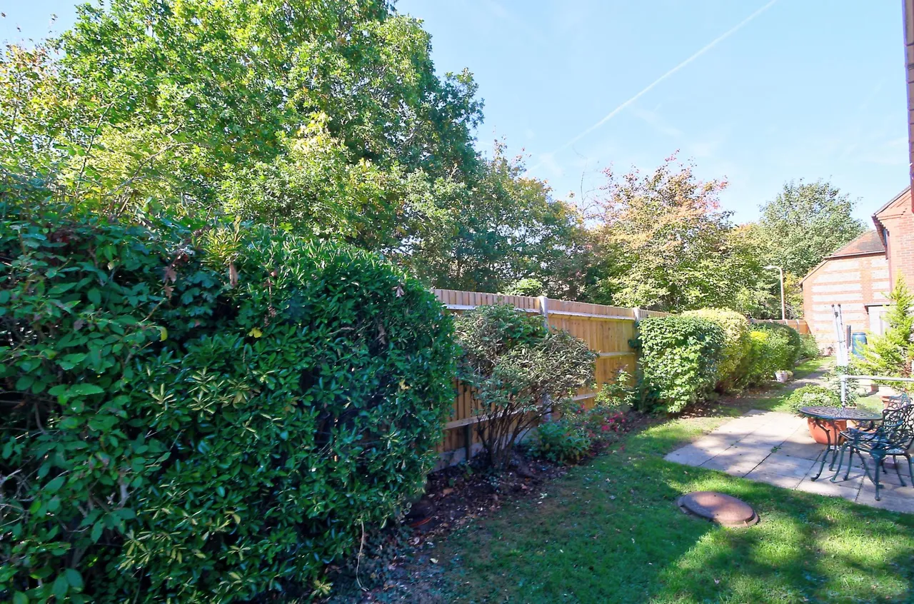 Farm View Drive, Basingstoke, RG24, photo 10