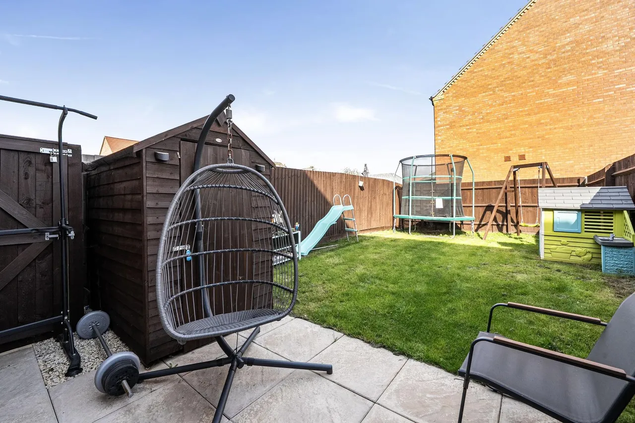 Inver Road, Lubbesthorpe, LE19, photo 17