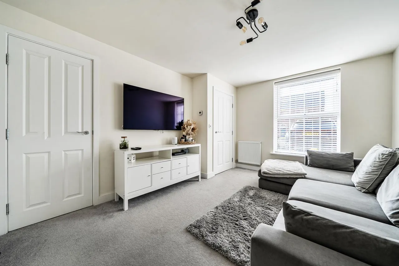 Inver Road, Lubbesthorpe, LE19, photo 6