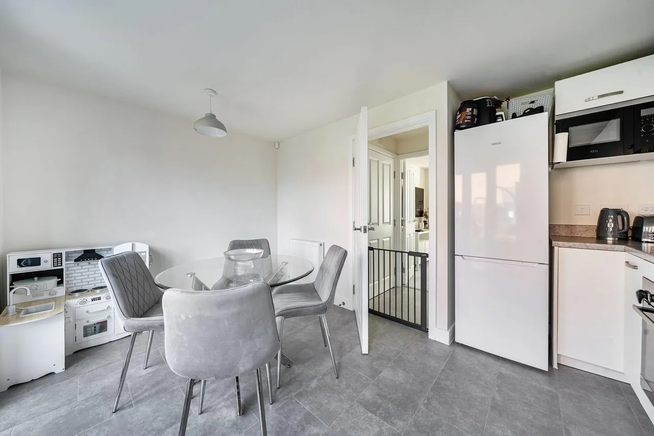 Inver Road, Lubbesthorpe, LE19, photo 7