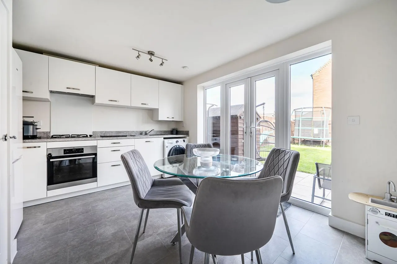 Inver Road, Lubbesthorpe, LE19, photo 9