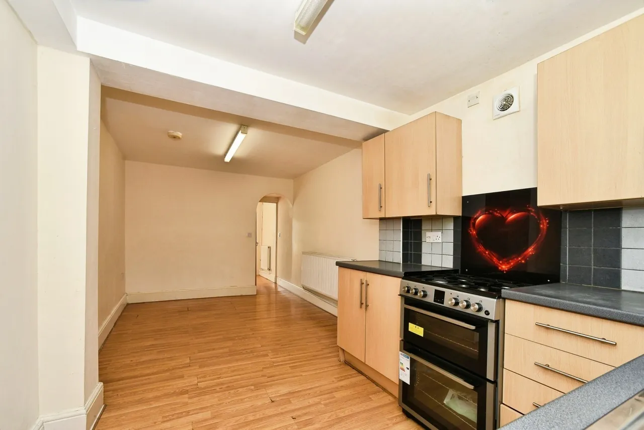 Moreton Street, Gloucester, Gloucestershire, GL1, photo 3