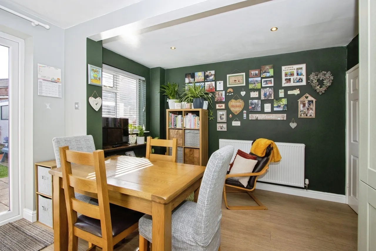 Oakland Drive, Netherton, WF4, photo 8