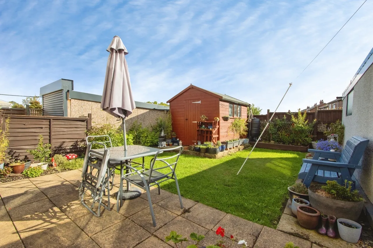 Oakland Drive, Netherton, WF4, photo 18