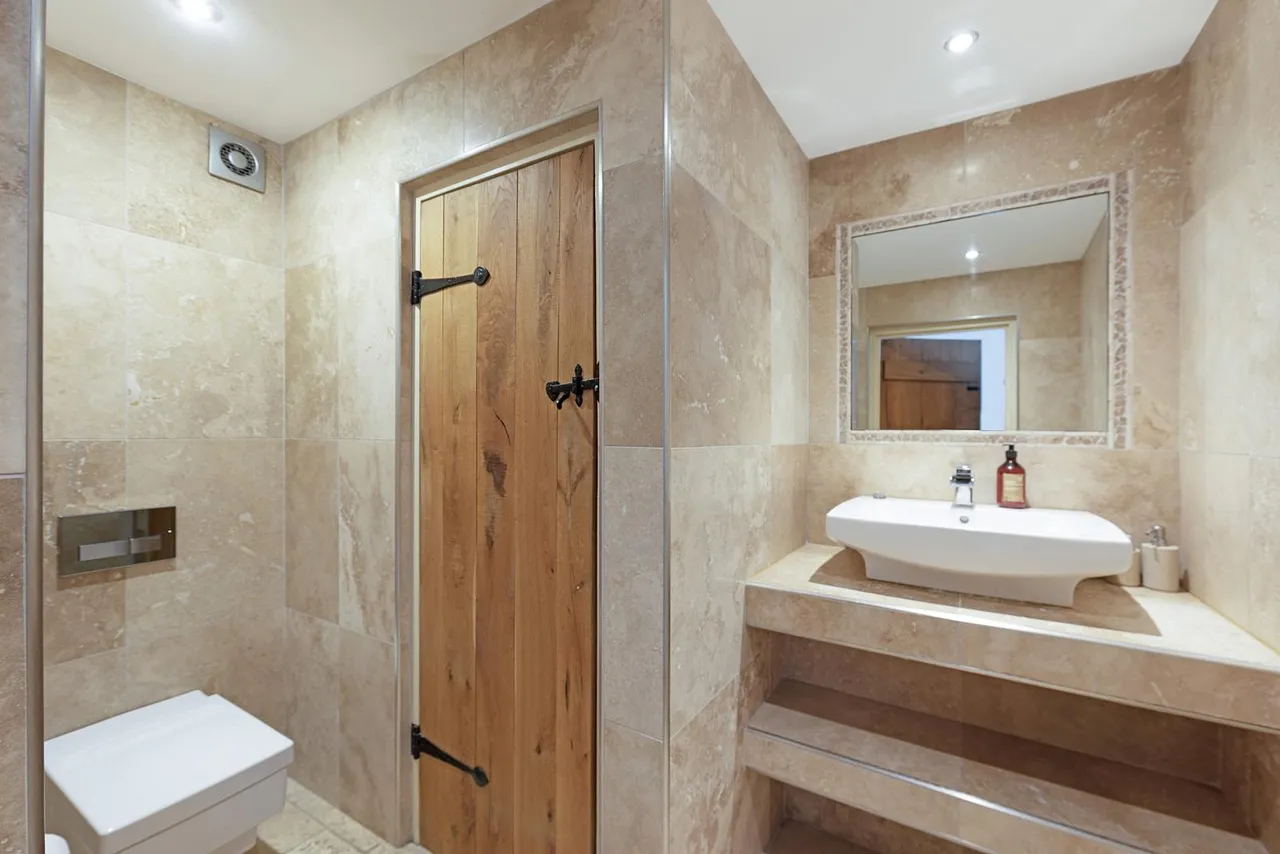 Loop Road, Keyston, PE28, photo 13