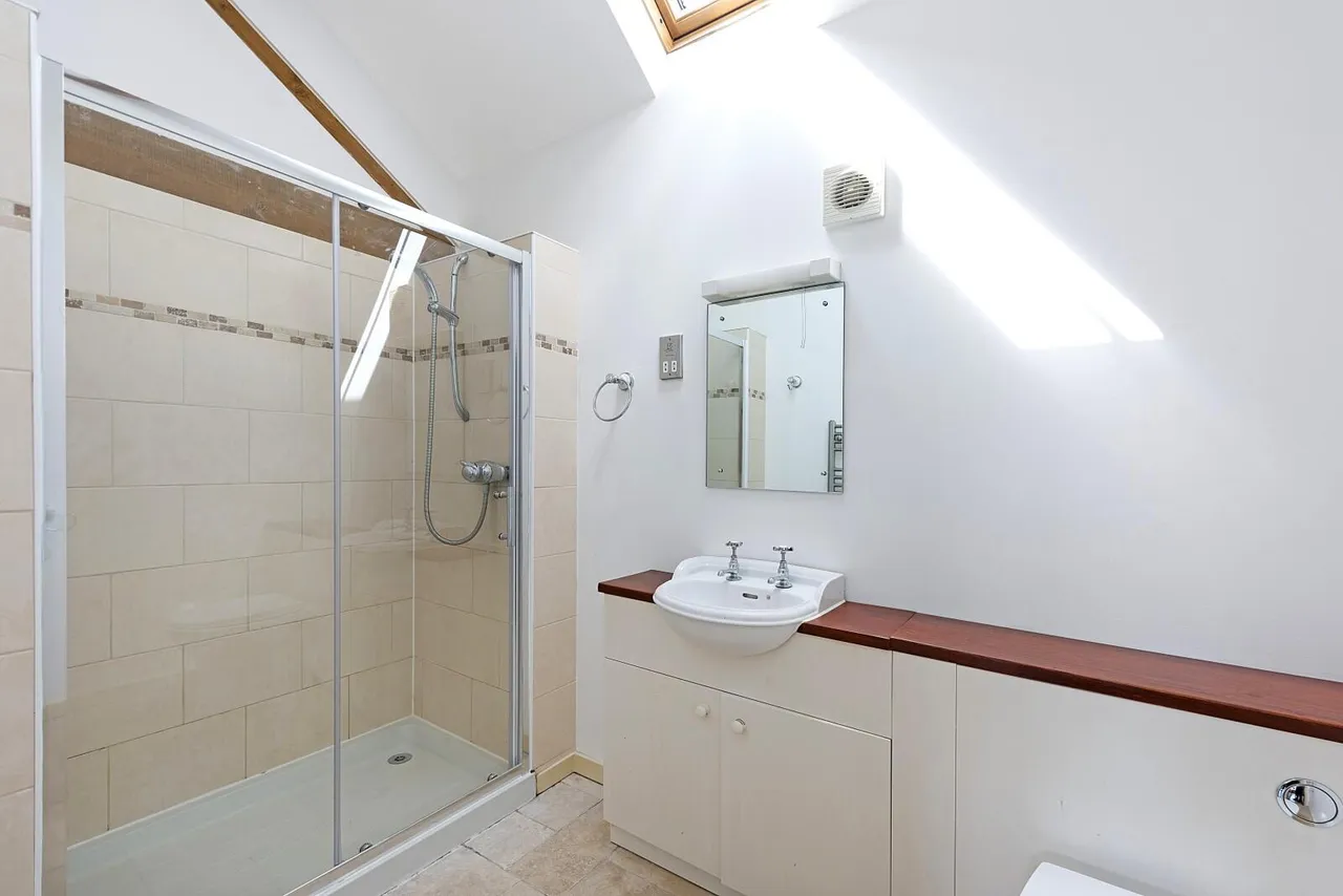 Loop Road, Keyston, PE28, photo 20