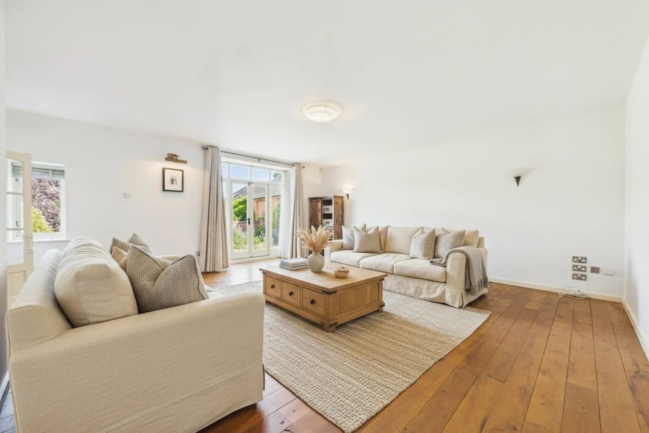 Loop Road, Keyston, PE28, photo 3