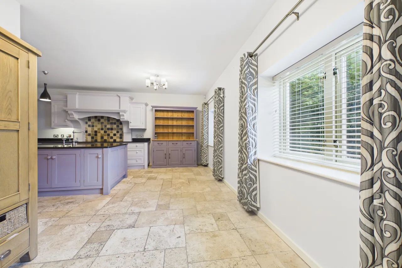 Loop Road, Keyston, PE28, photo 12