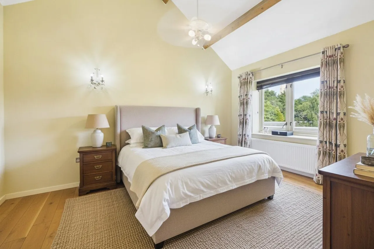 Loop Road, Keyston, PE28, photo 18