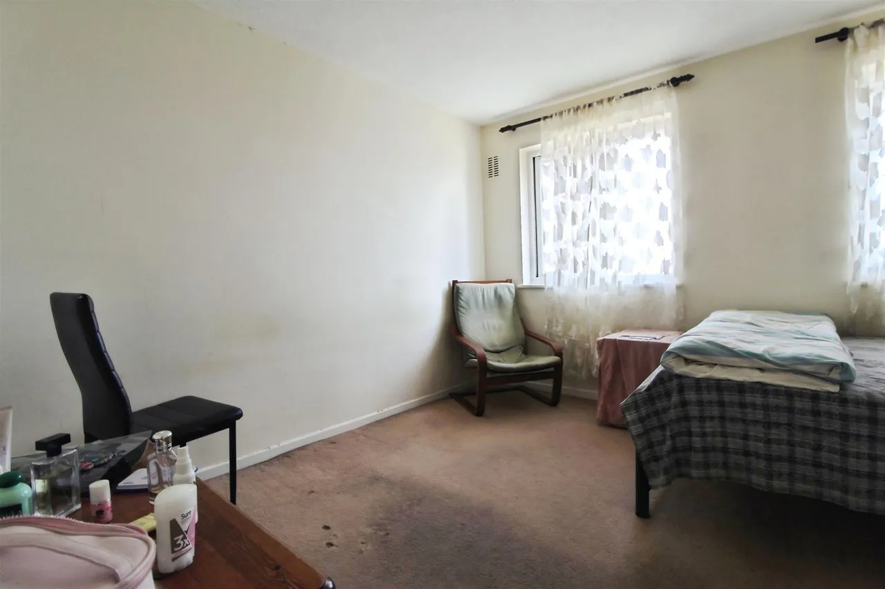 Braemar Gardens, Slough, photo 7