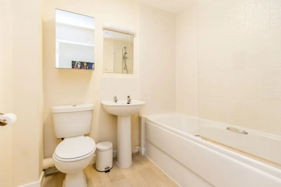 Candleford Court, Buckingham, MK18, photo 9